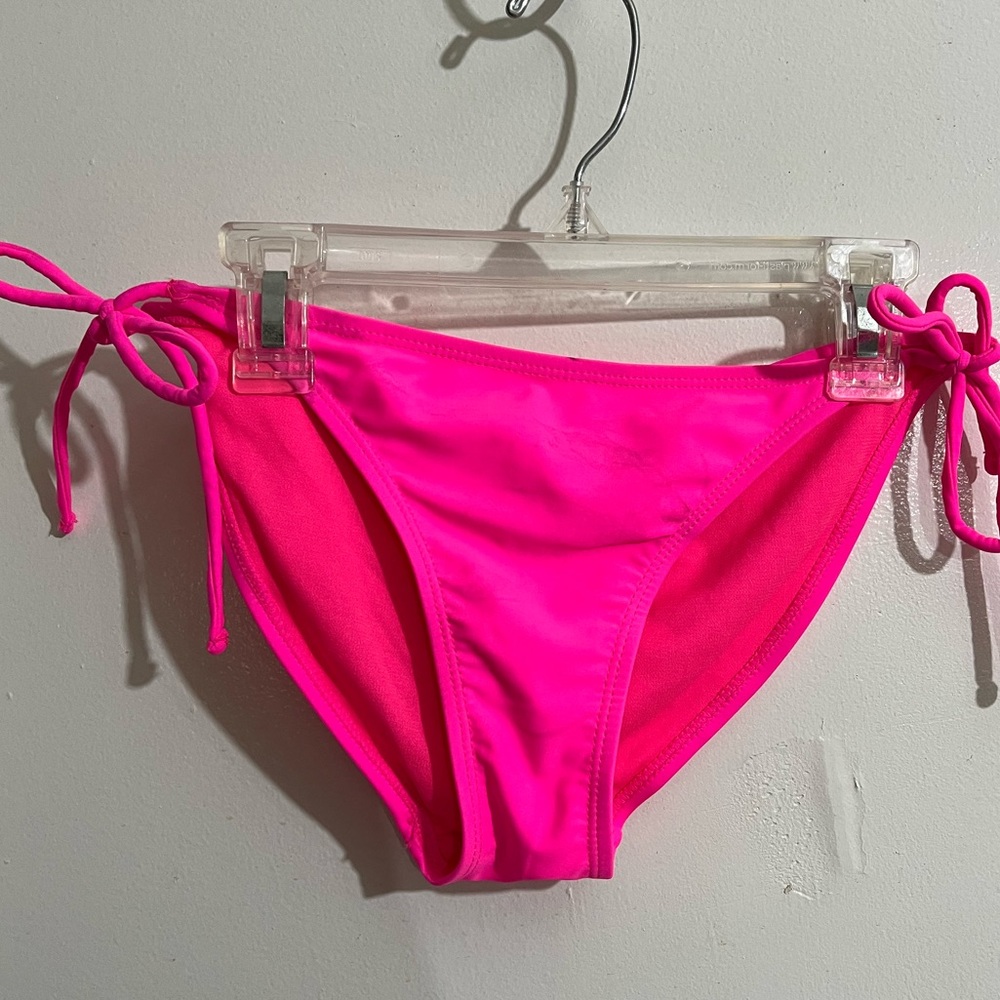 Bikini bottoms